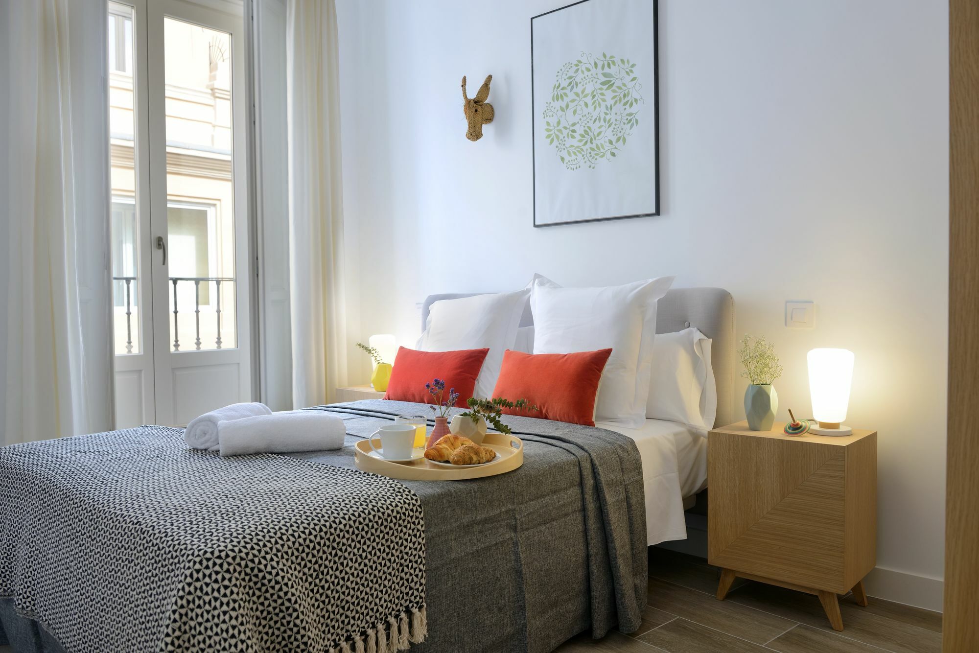 Nqn Aparts & Suites Madrid Dış mekan fotoğraf